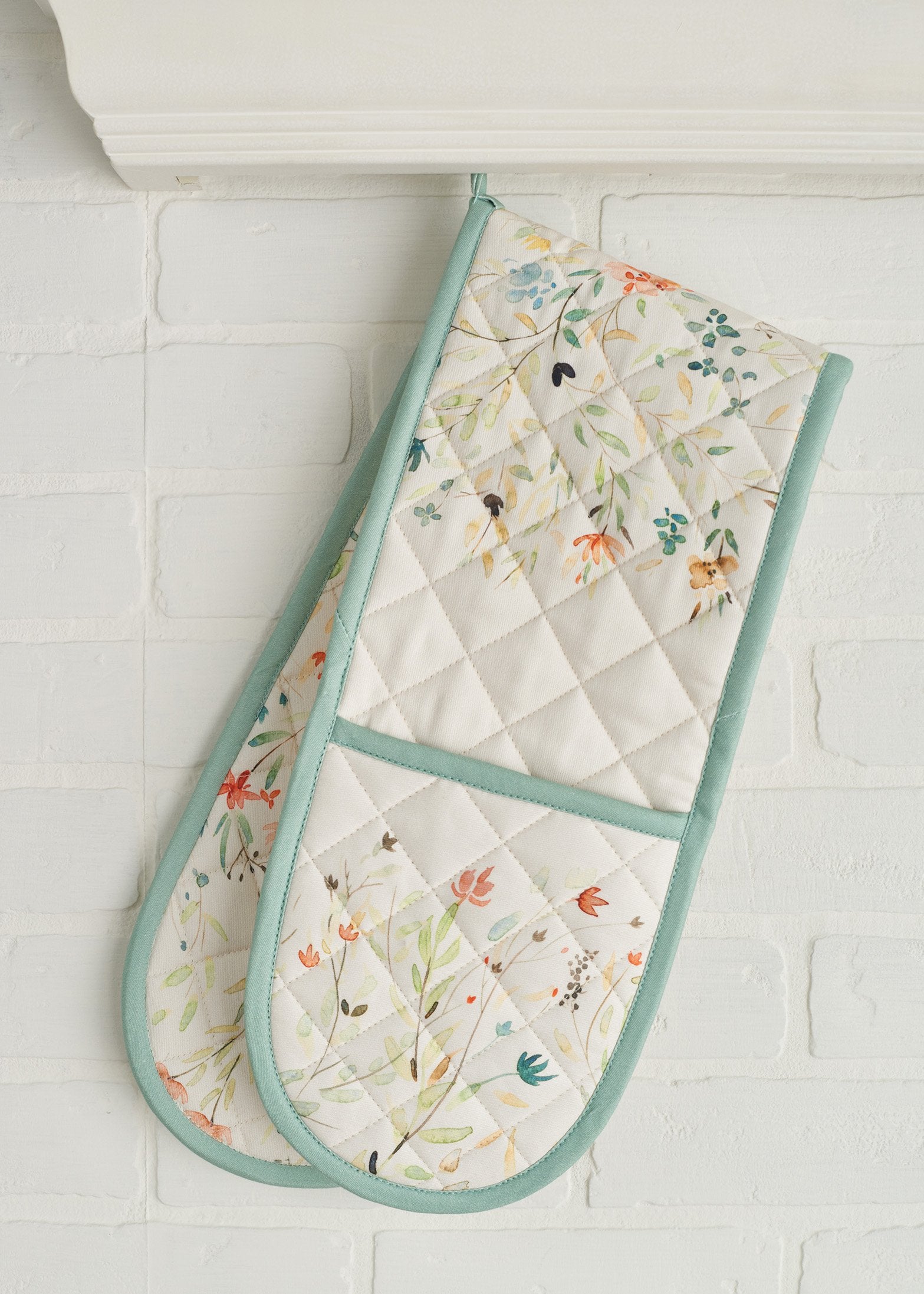 Maison d'Hermine european motif detail adds kitchen elegance