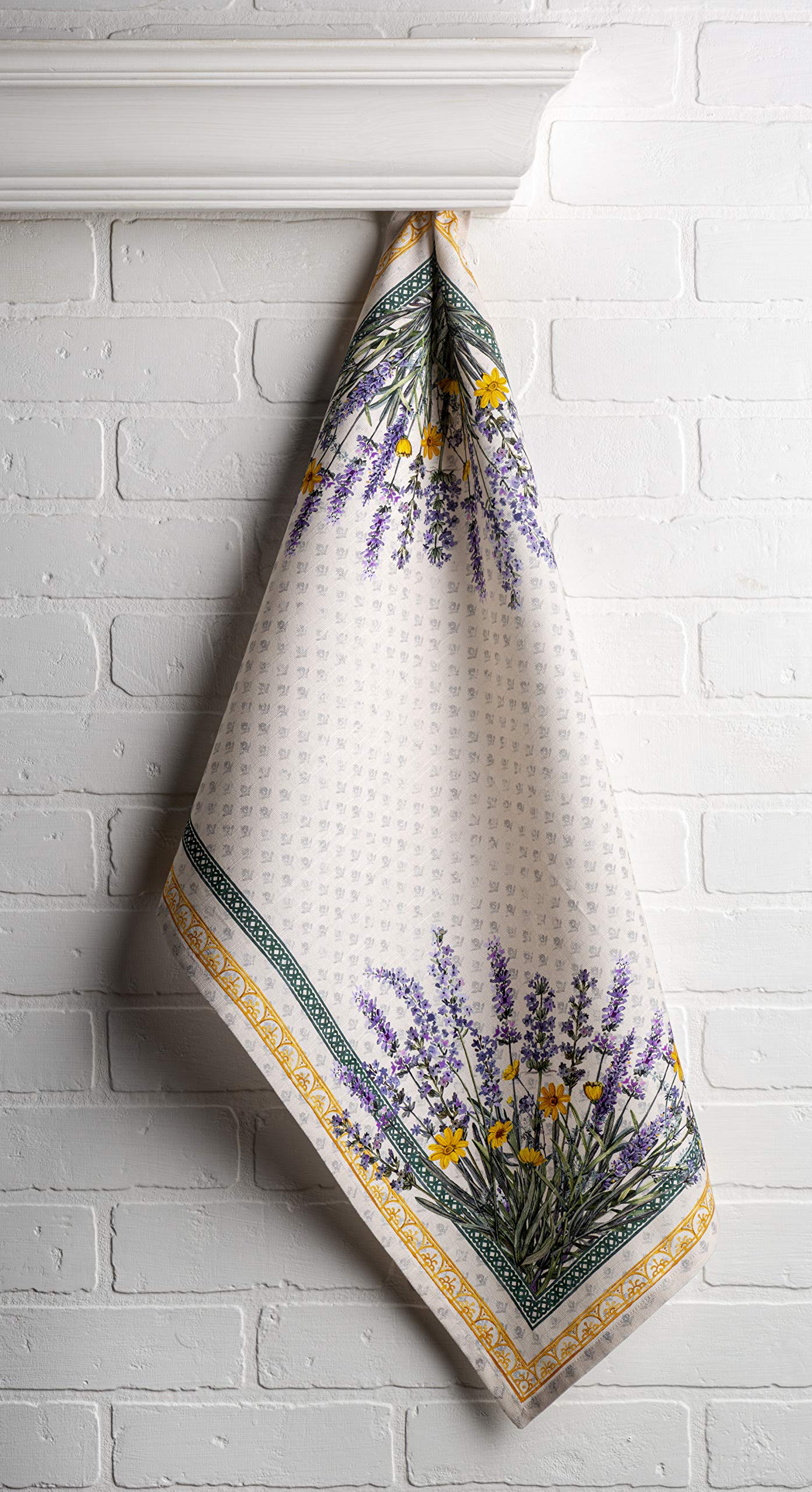 Machine washable cotton towels stay soft after repeated washes.