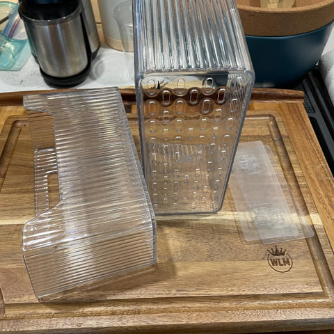 MAKIOTEKO adhesive cabinet door organizer on wall, example of a clean, organized pantry.