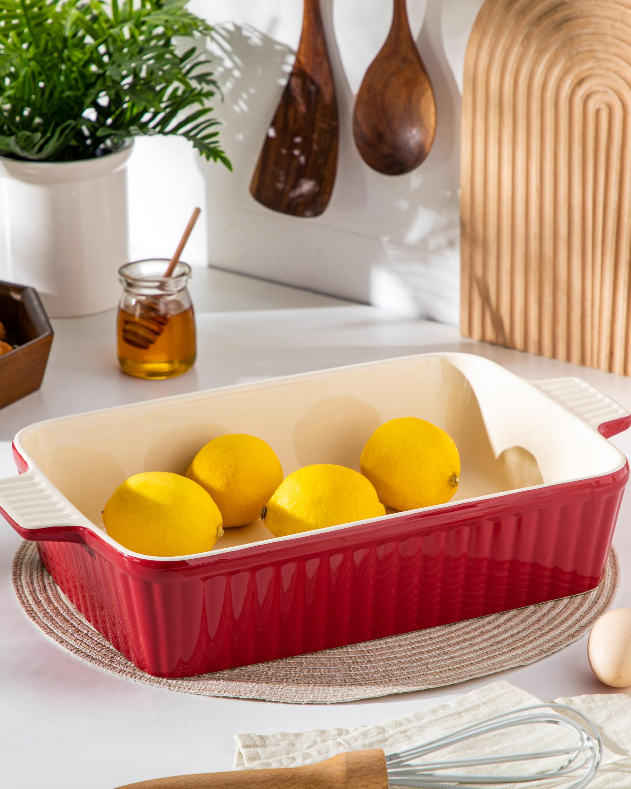 Non-toxic MALACASA ceramic material emphasizes safety and durability