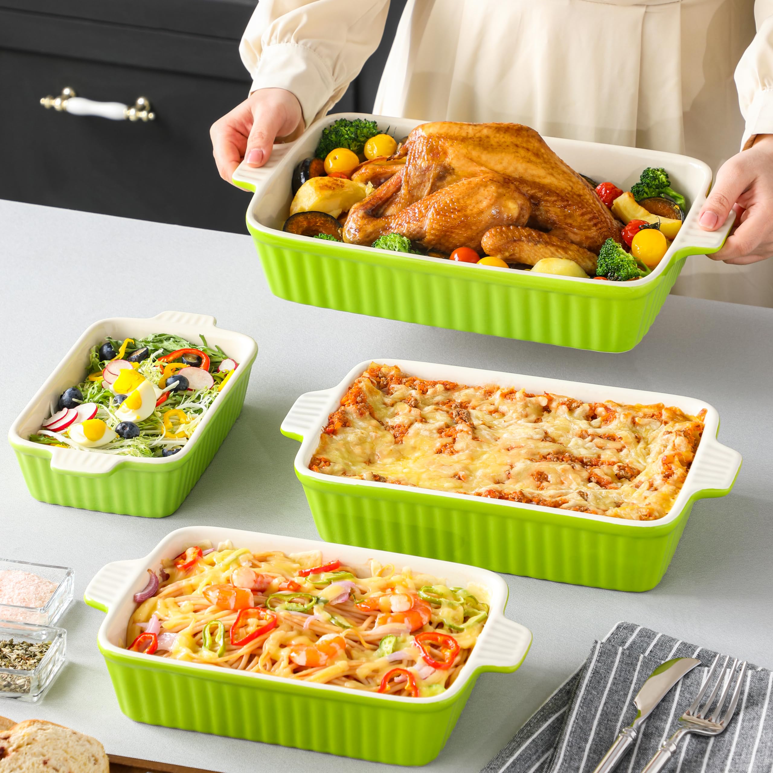 MALACASA gift-ready bakeware set, ideal for housewarmings and weddings.