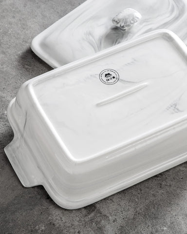 MALACASA lasagna-serving dish demonstrates large 3.4-quart capacity.
