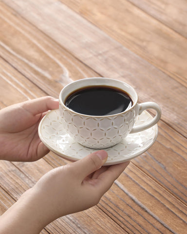 MALACASA set is dishwasher and microwave safe for convenience.