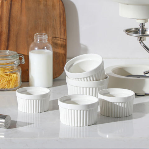 MALACASA eco-friendly porcelain dishware is reusable for daily use.