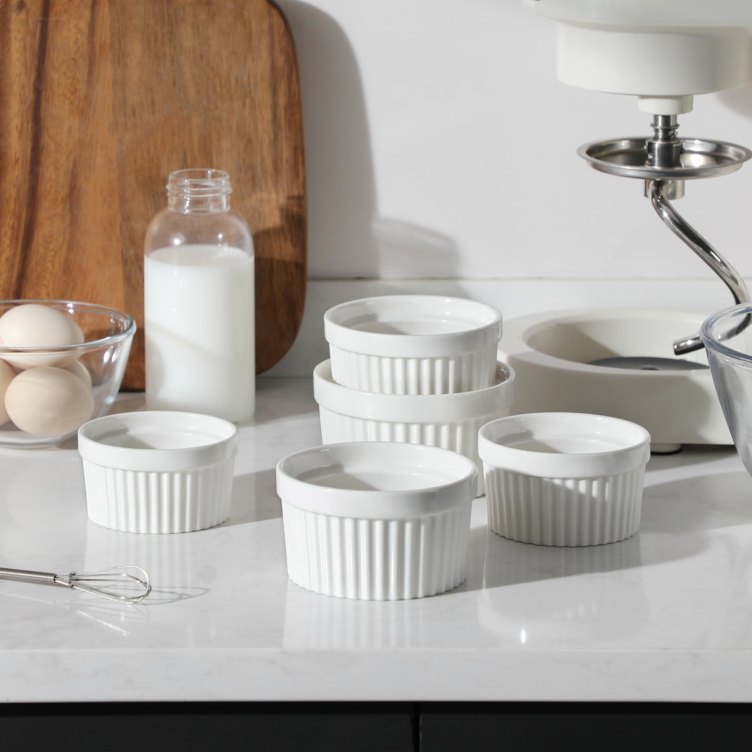 MALACASA porcelain offers an eco-friendly, reusable alternative to plastic.