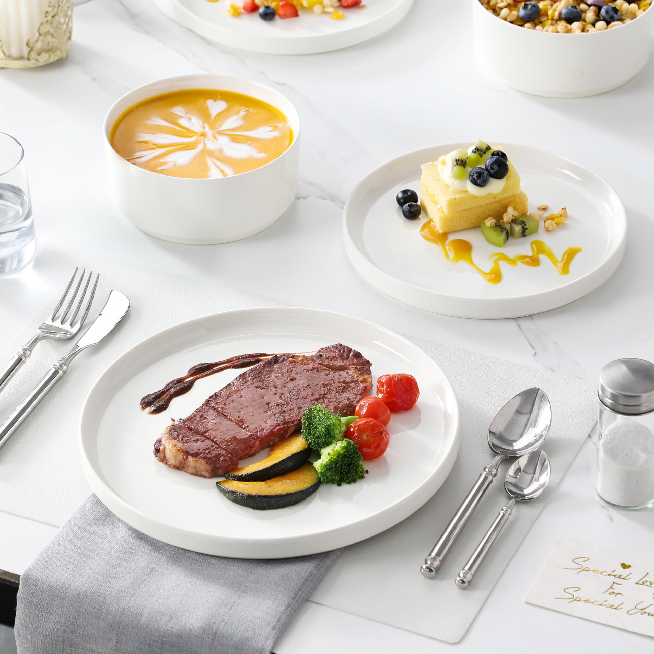 MALACASA Leah premium dinnerware with bright surface and anti-chip protection.