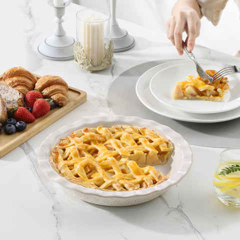 MALACASA Lydia versatile dish suits pies, quiches, tarts, and casseroles.