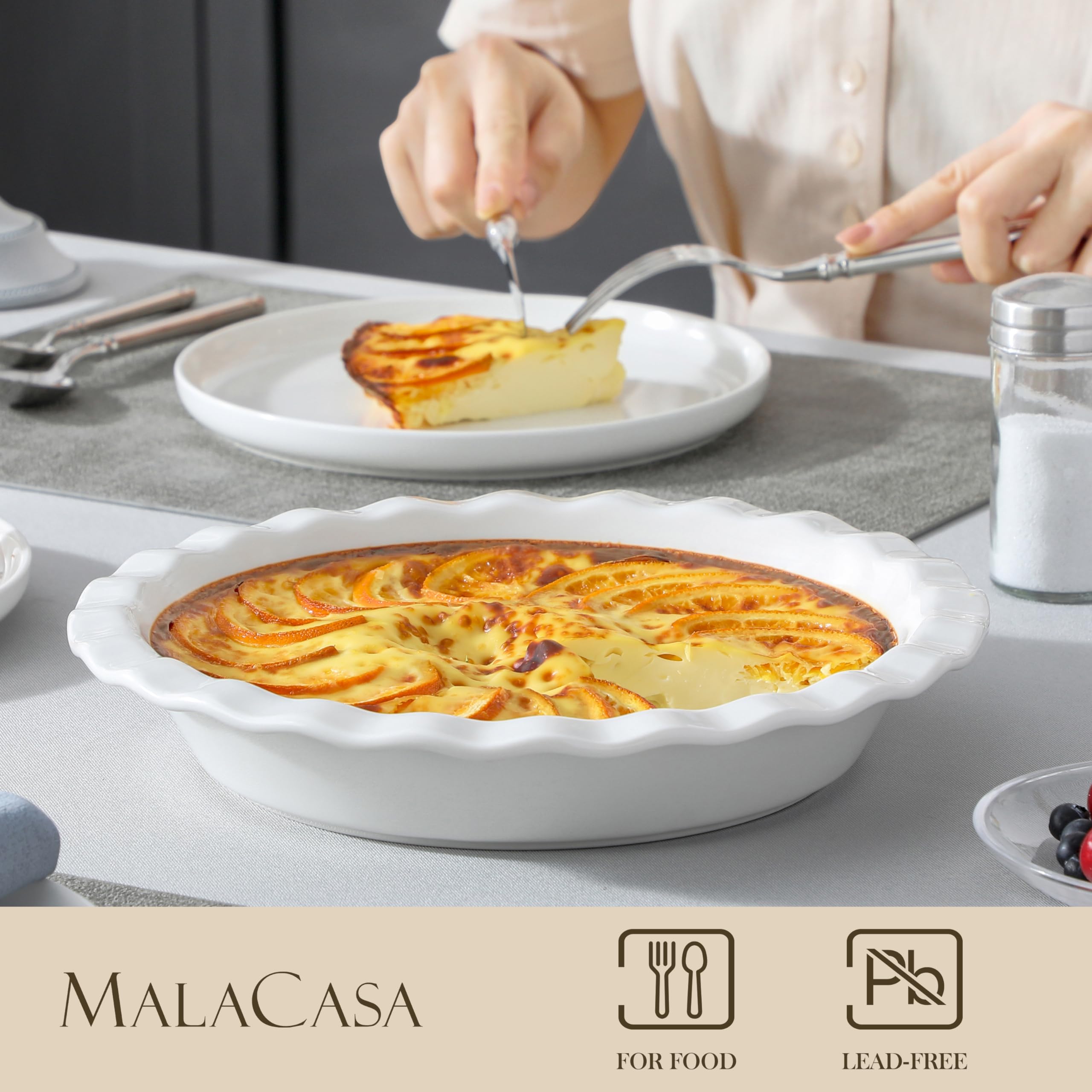 MALACASA pie pan is oven-safe and microwave-friendly for versatile baking