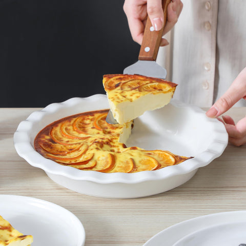 MALACASA dishwasher-safe pie dish simplifies after-bake cleaning