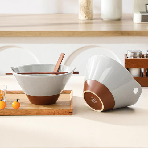 MALACASA Tara bowls keep broth and toppings neatly arranged for enjoyment.