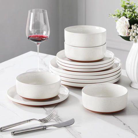 MALACASA Tara glaze texture close-up, scratch-resistant surface that's easy to clean.