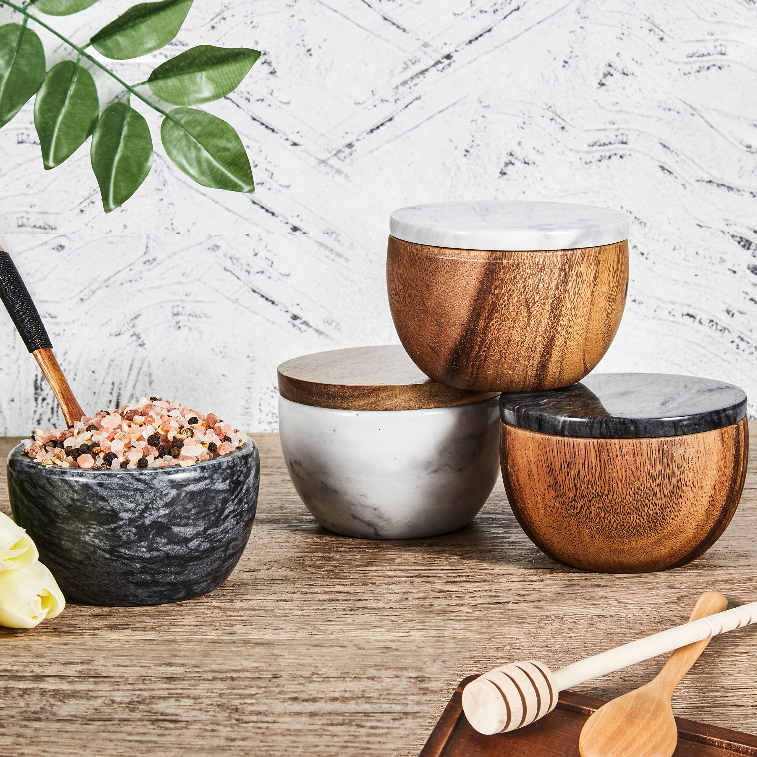 MarcZero spice keeper fits salt, pepper, and spices easily.