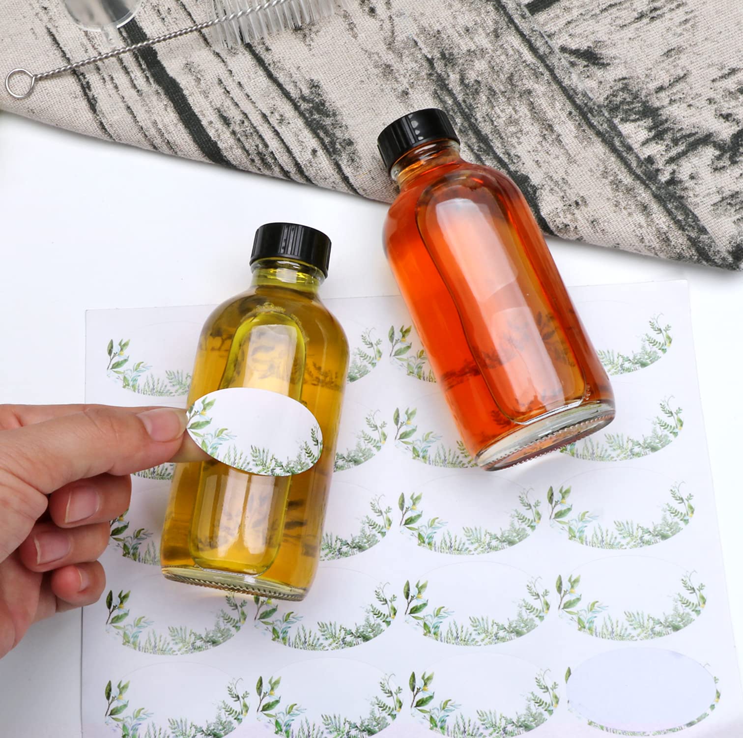 Maredash sample bottles suited for sauces, whiskey, and potions.