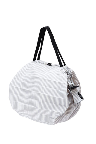 MARNA Shupatto large SEN stripe bag opened for grocery trips with high capacity