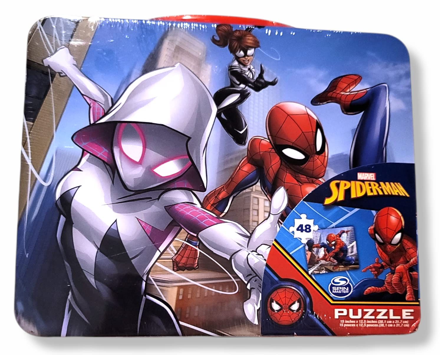Marvel Spiderman puzzle inside promotes calm, focused play during lunch.