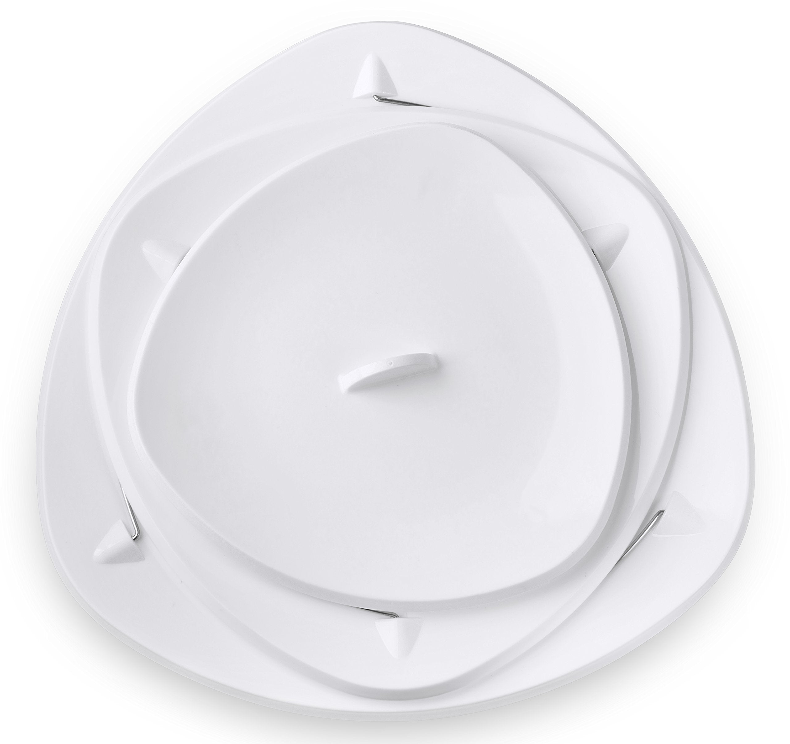 Masirs ABS material provides durable party tray for everyday entertaining.