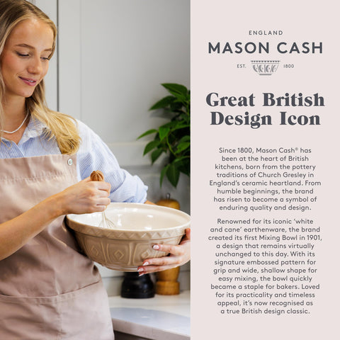 Mason Cash easy-clean design supports regular kitchen maintenance.