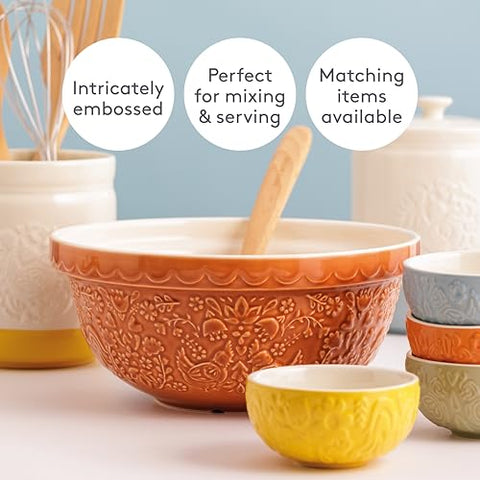 Wide shallow Mason Cash mixing bowl shape supports comfortable kneading