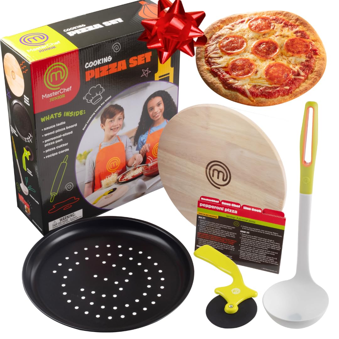 MasterChef Junior pizza cooking set packaging showing full kit for kids.