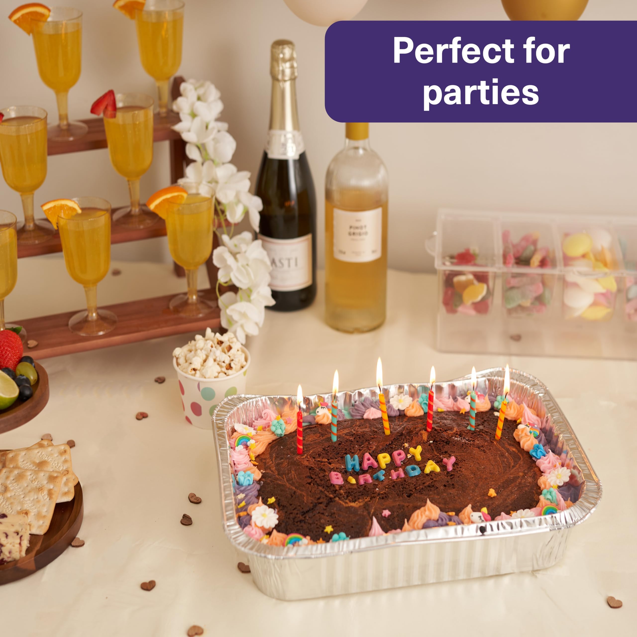 MATANA 25-pack aluminum pans provides convenient value for kitchens.