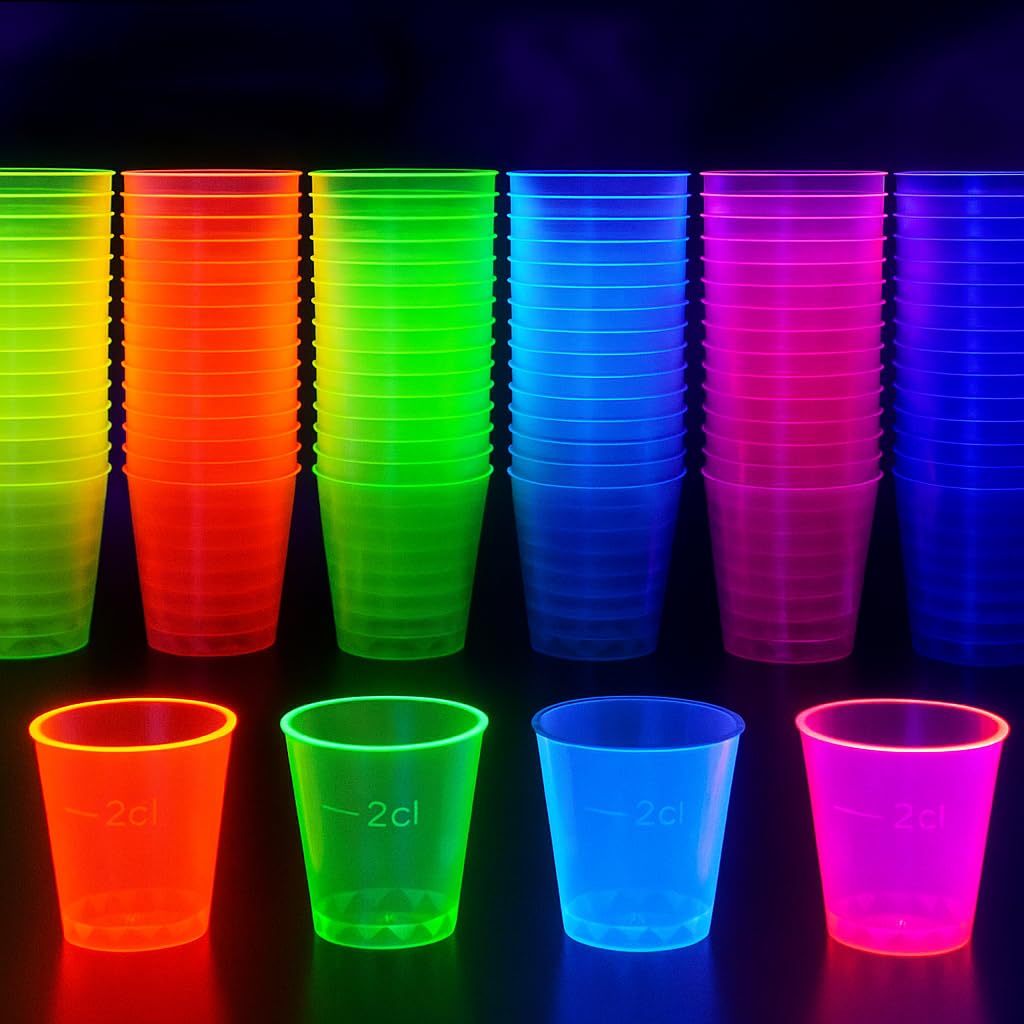 MATANA glow-in-the-dark shot cups ideal for festive celebrations