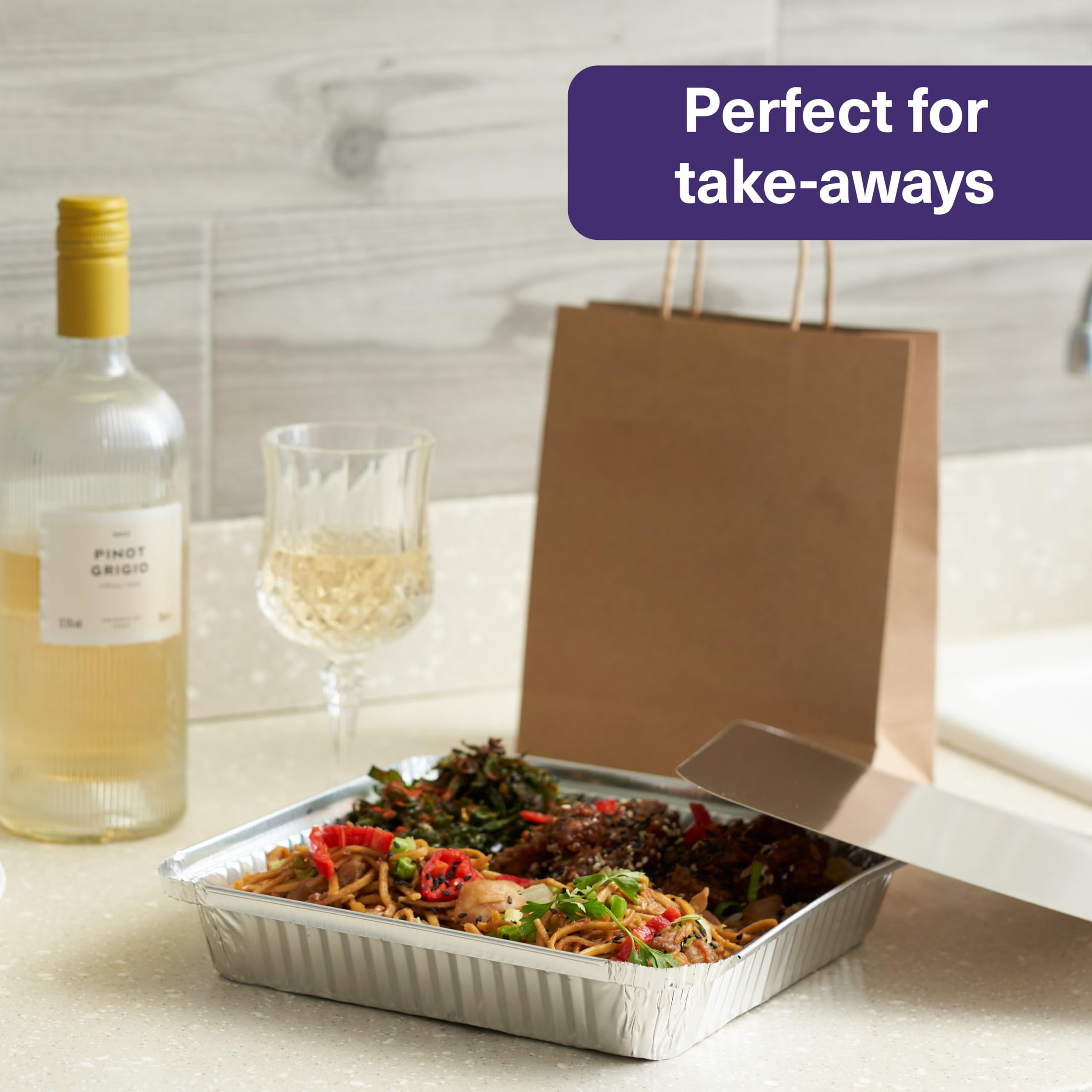 MATANA catering trays with lids for events and serving.