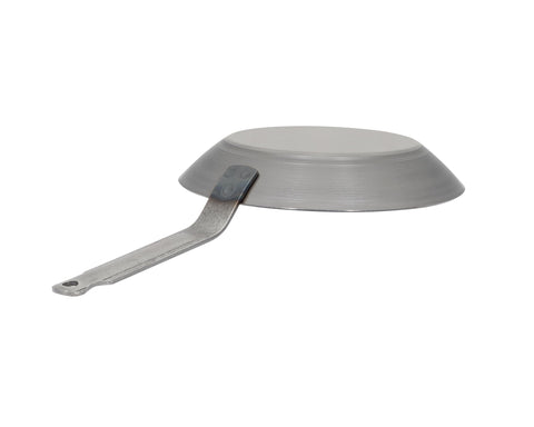 Matfer Bourgeat pan without coatings close up of uncoated surface