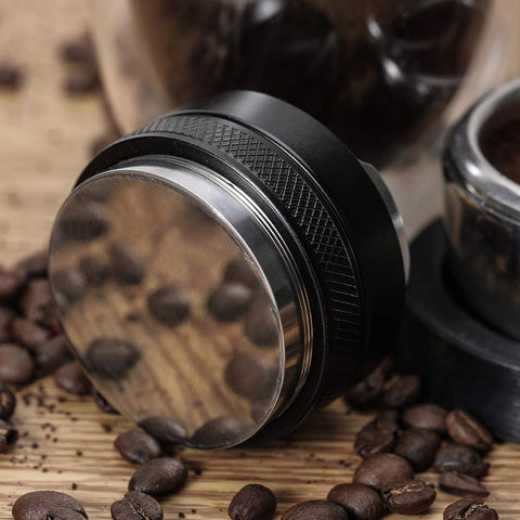 MATOW Delonghi 51mm portafilter compatibility close-up illustrates fit.