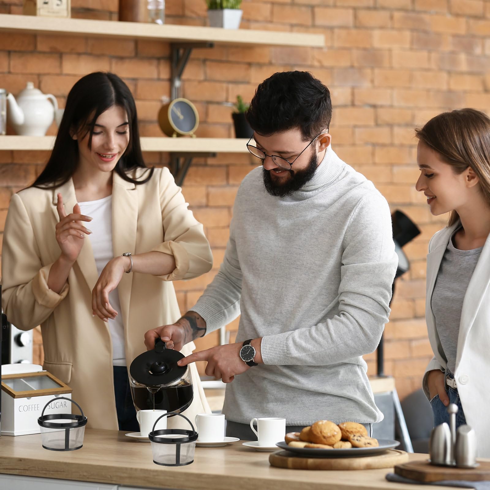 Maxdot dishwasher-safe filter makes cleanup quick after daily brews.