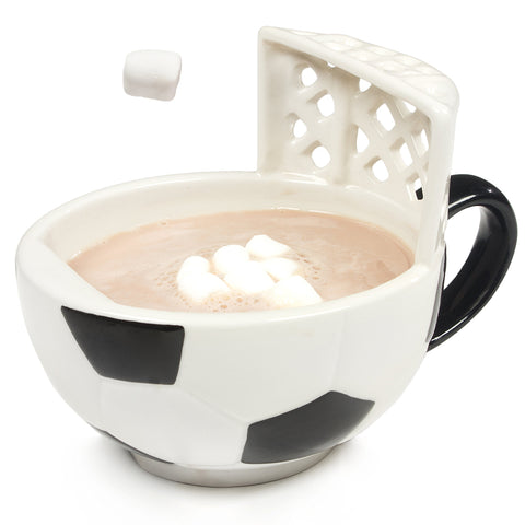 MAX’IS Creations hot cocoa mug turns drinks into an interactive family moment.