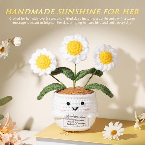 MAYICIVO Flower Clip—delicate accessory to elevate her hairstyle.