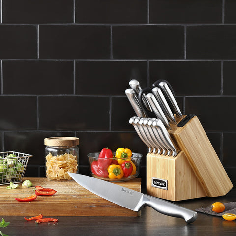 McCook 3.5-inch paring knife for peeling and trimming.