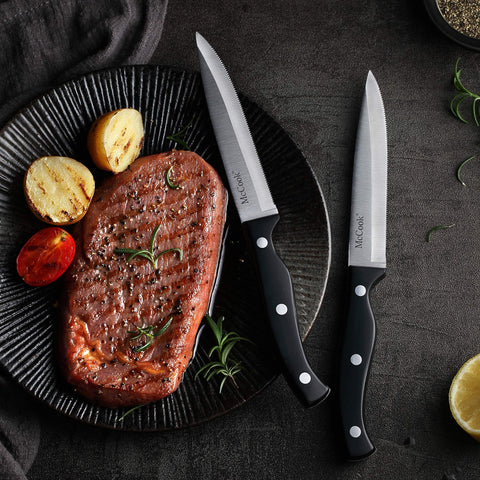 McCook 8-piece serrated steak knives set for family meals