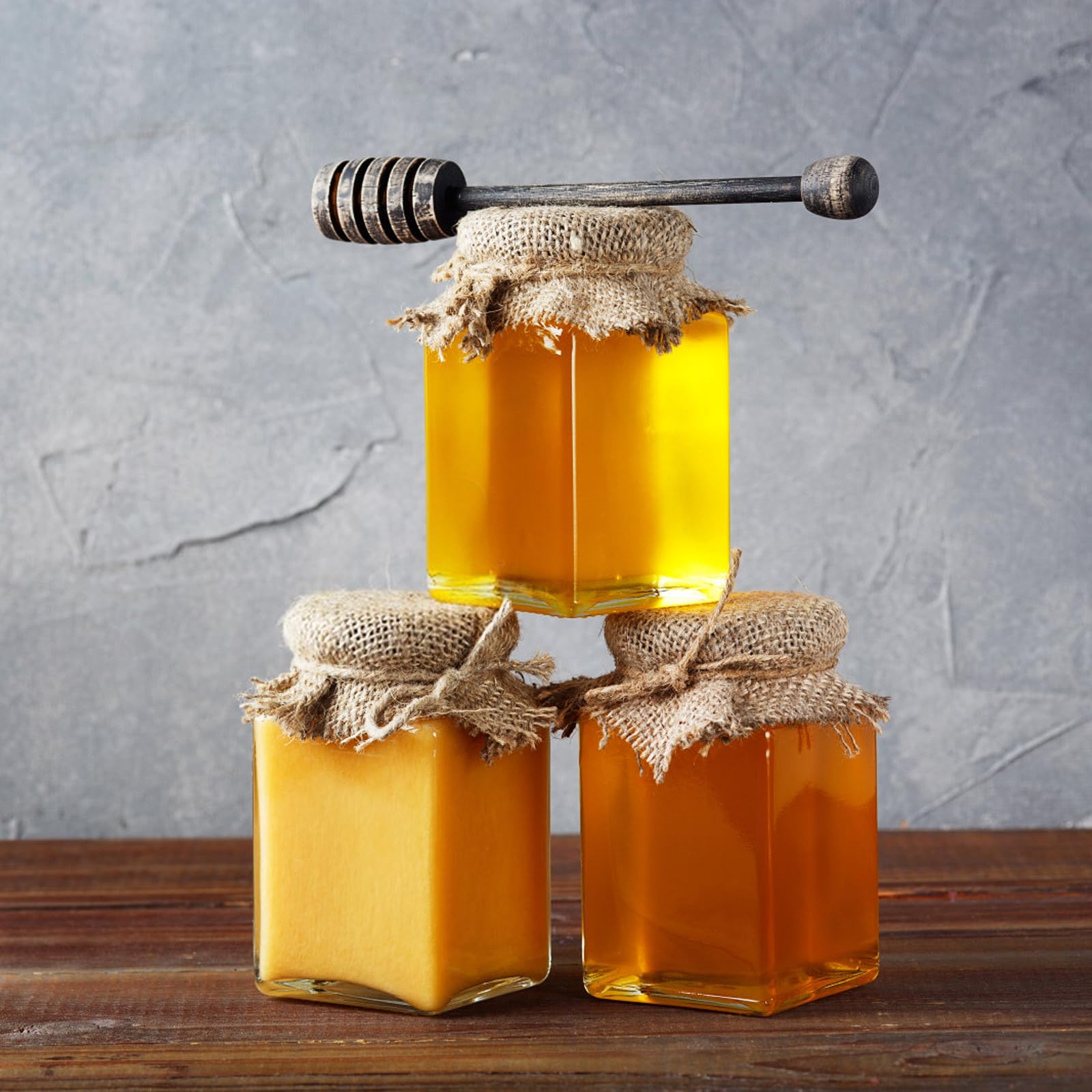 Mcupper baby shower favor jars for a polished table décor.