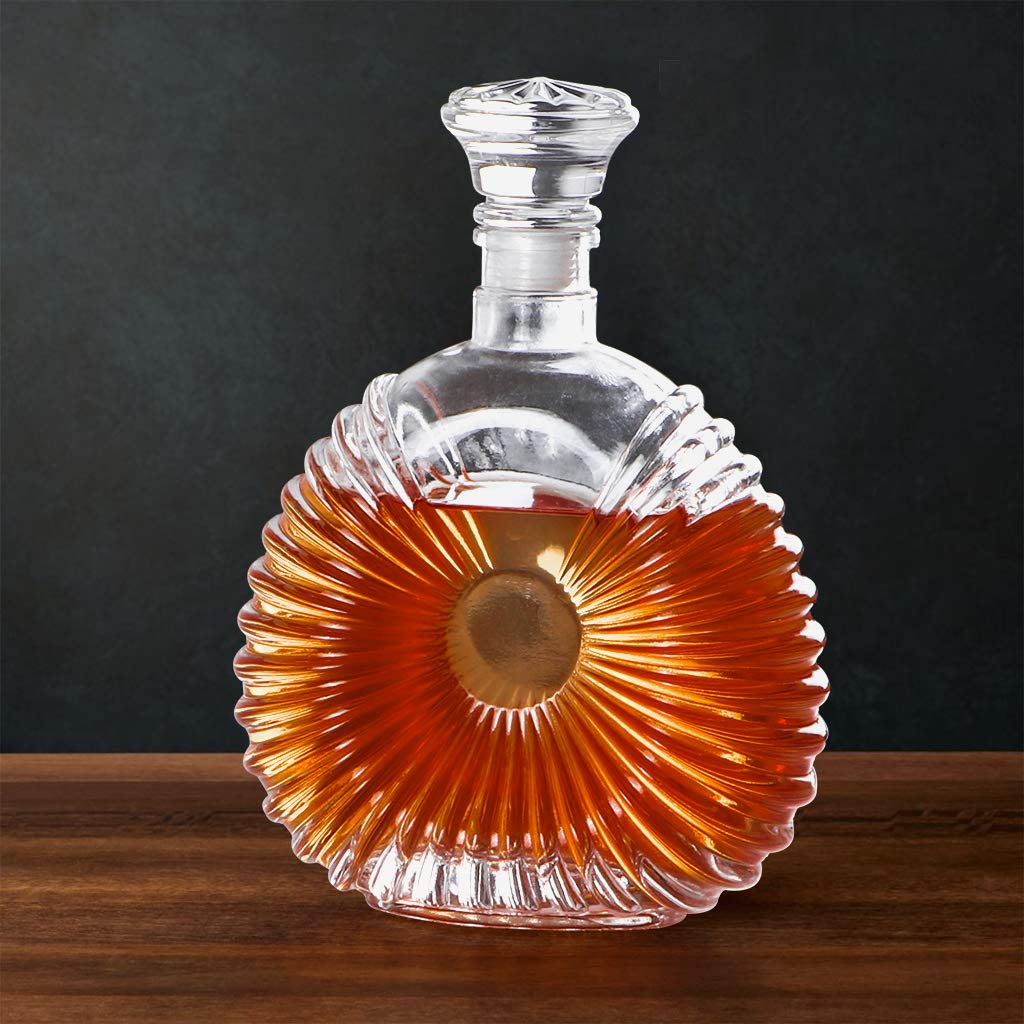 MDLUU versatile decanter ideal for whiskey and brandy