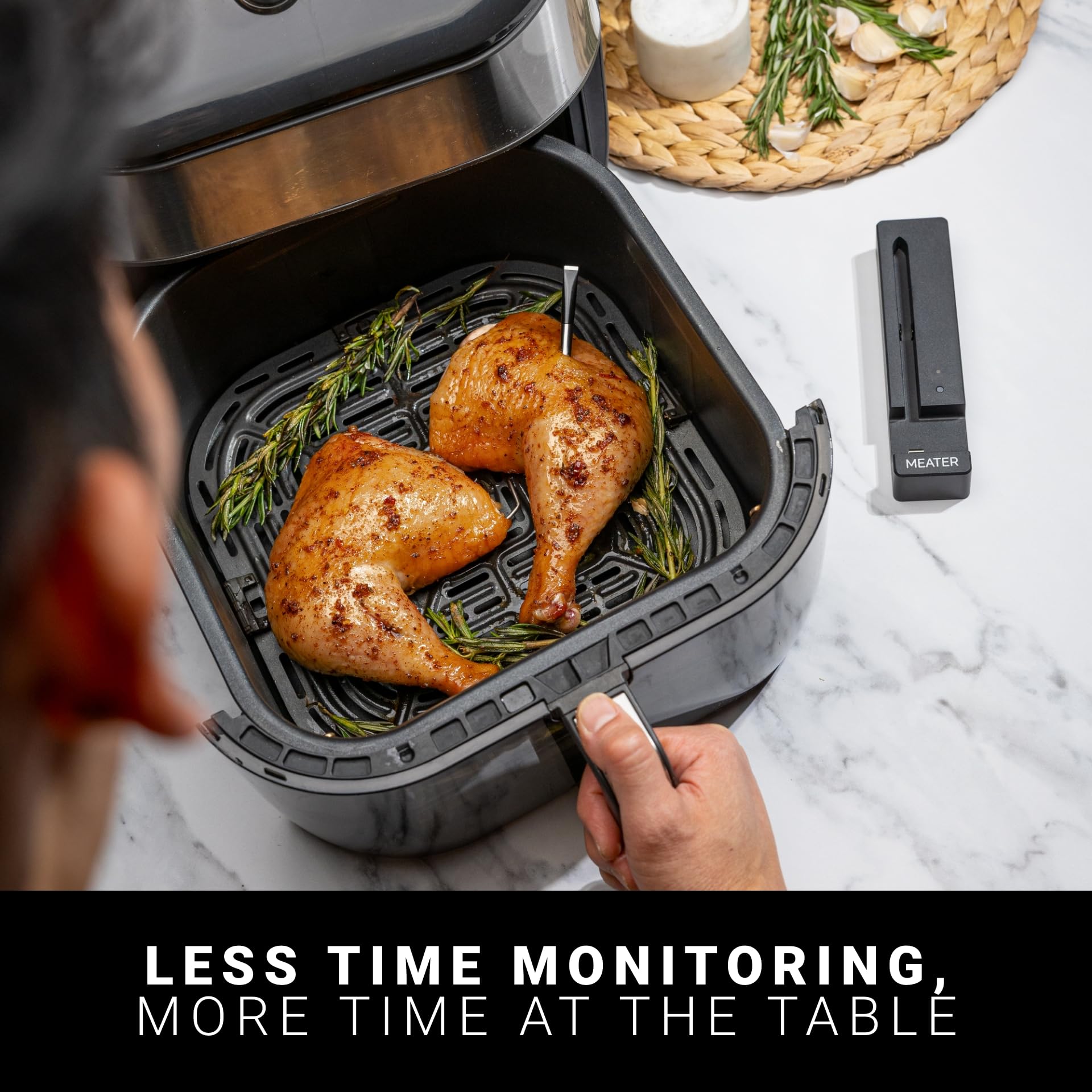 Meater SE dishwasher-safe-probe demonstrates easy cleanup.
