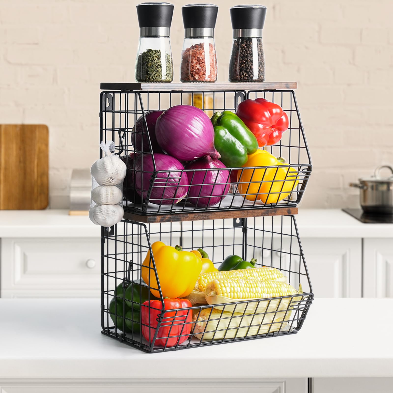 Mefirt smooth-board fruit bowl offers stylish, durable counter top storage.