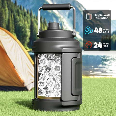 Meoky bottle with side fold-out handle for stable grip on trails