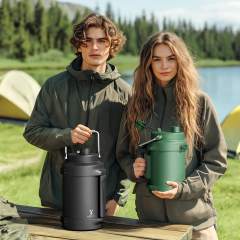 Meoky leak-proof bottle ideal for hiking and camping.