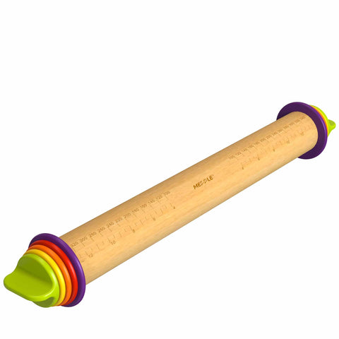 Mepple rolling pin with smooth wooden body for even dough thickness