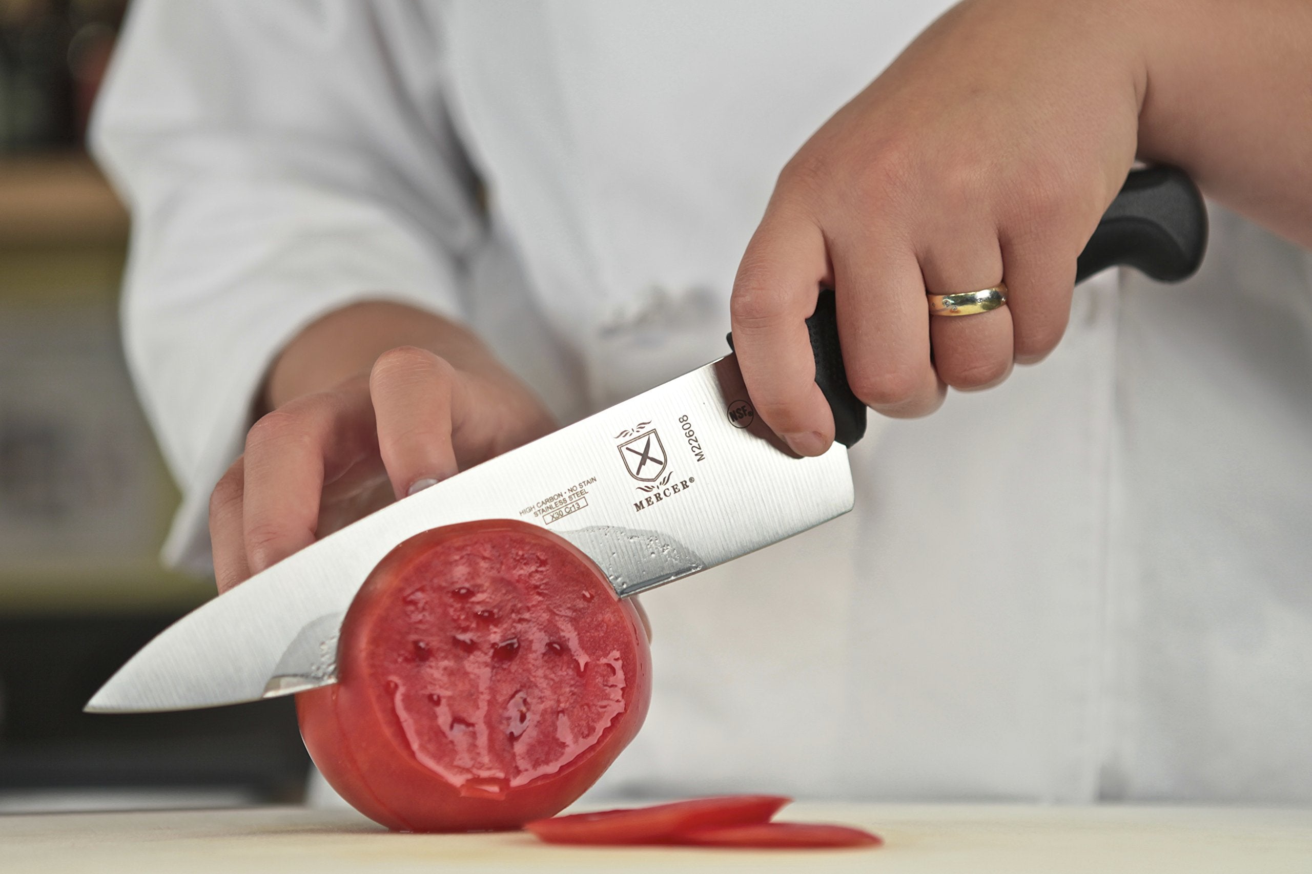 Mercer Culinary Millennia ergonomic handle with textured grip for a safer, more comfortable cut.