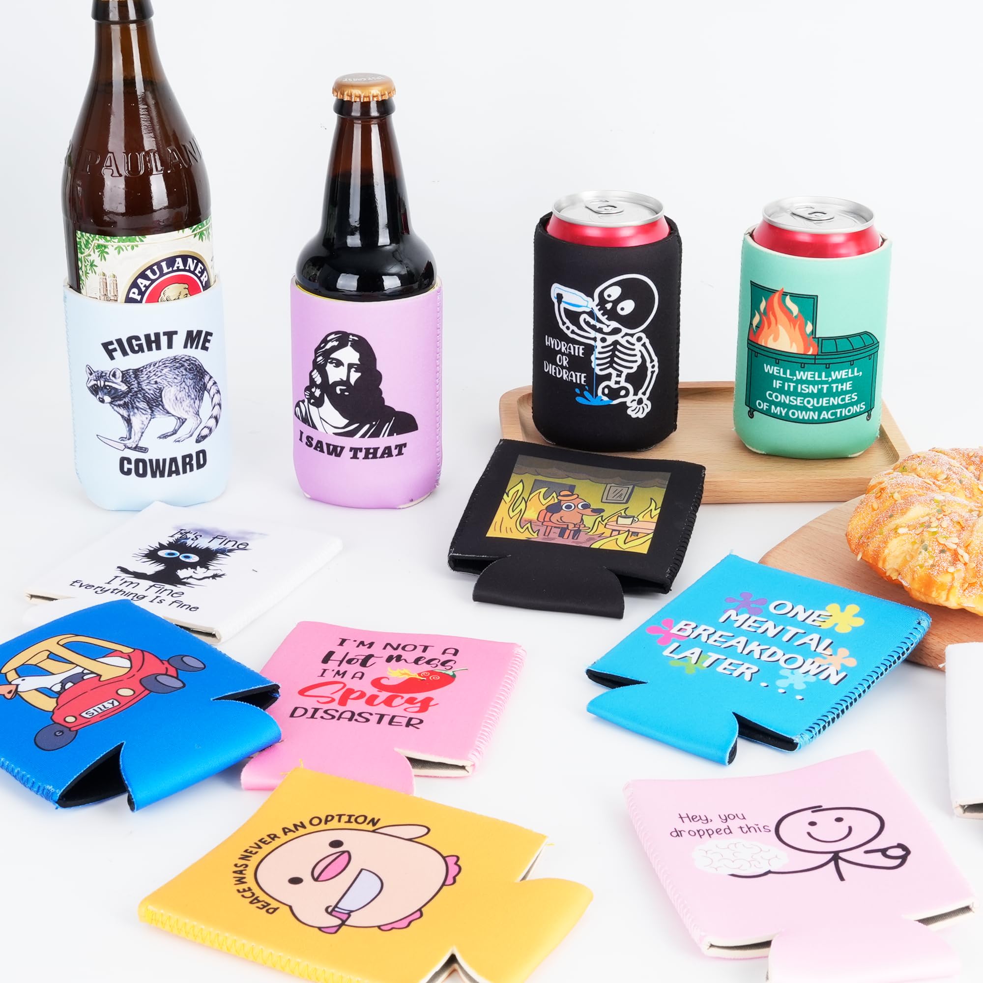 Merrypuls neoprene sleeve with collapsible design fits standard cans for easy transport