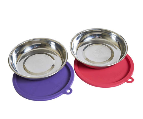 Messy Cats silicone lids seal freshness and prevent spills.