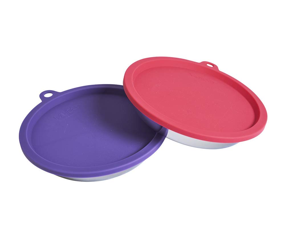 Messy Cats dishwasher-safe bowls and lids for easy cleanup.