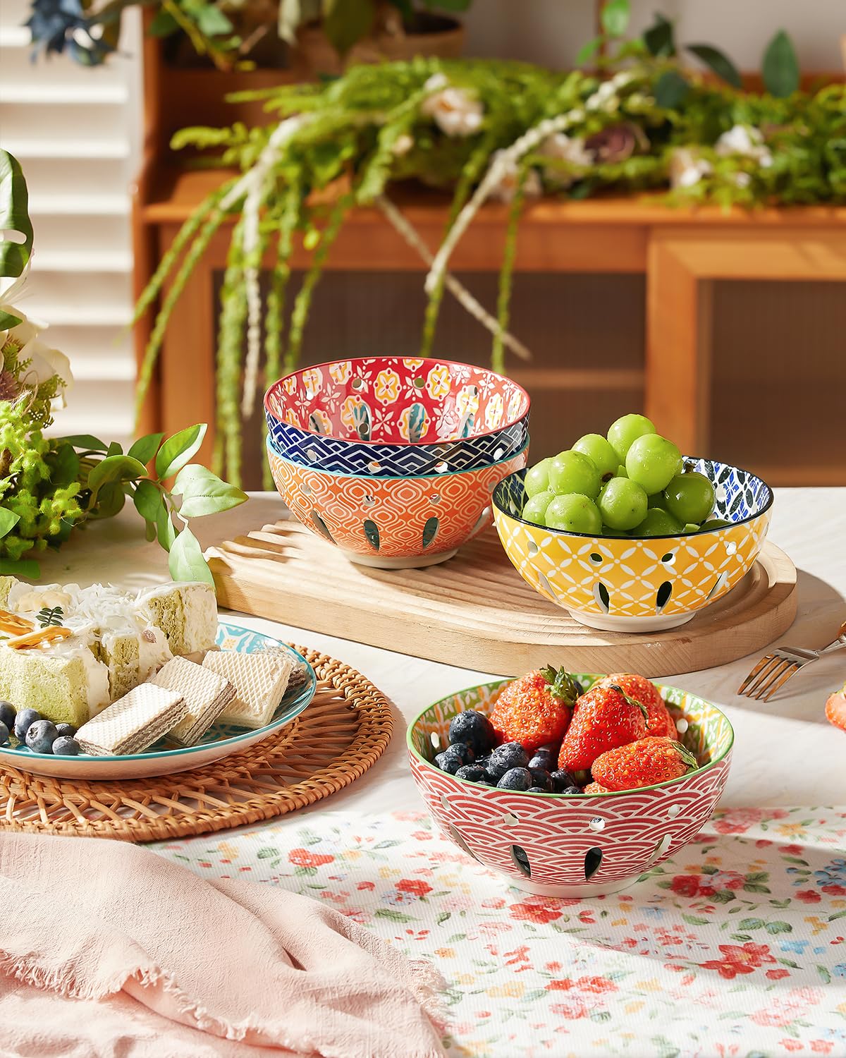 Metahom ceramic bowl with drainage holes for easy rinse and quick fruit prep.