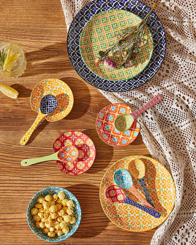 Metahom green ceramic spoon with geometric pattern, ideal for dips and sauces.