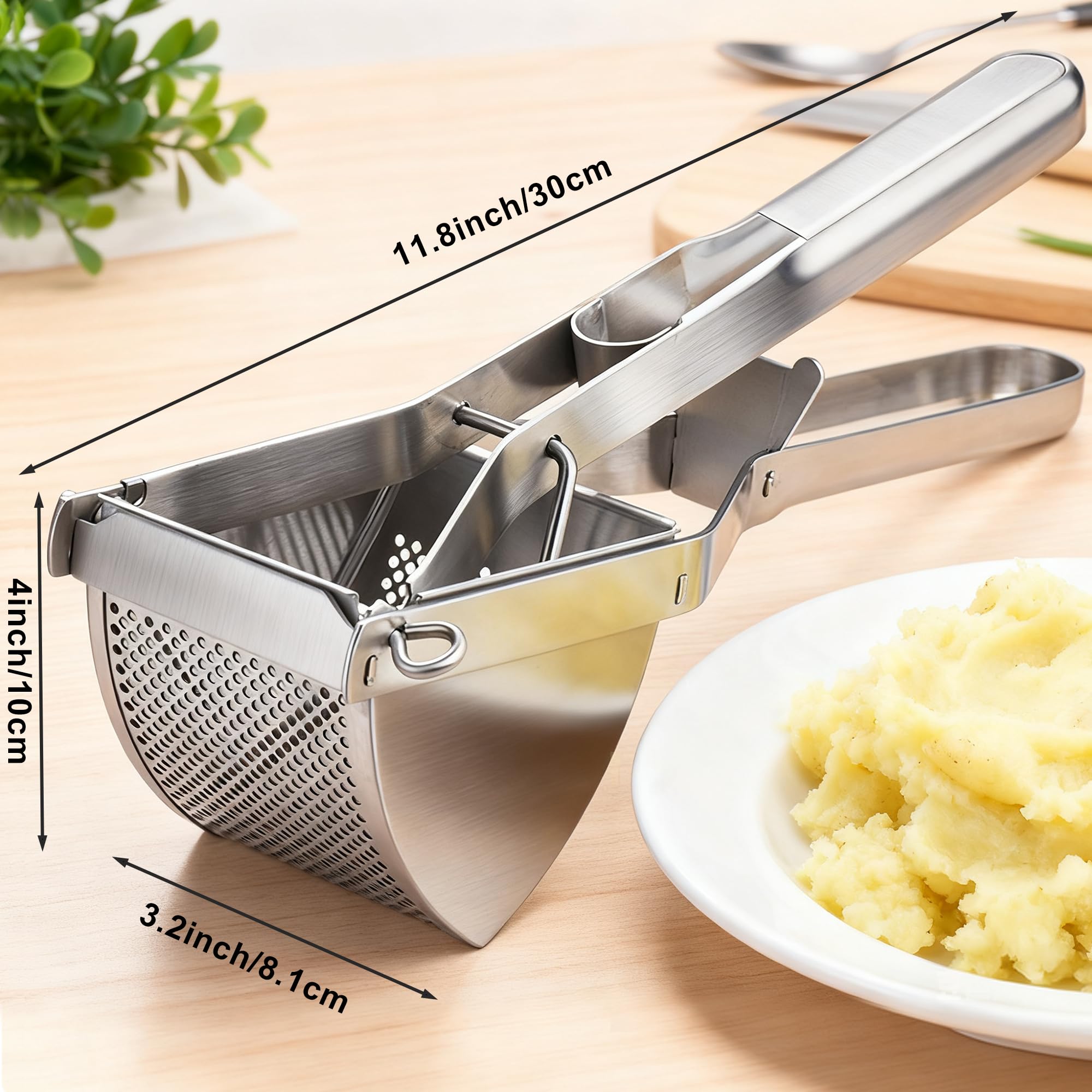 METLUCK ricer's press action helps create smooth purees from potatoes and vegetables.
