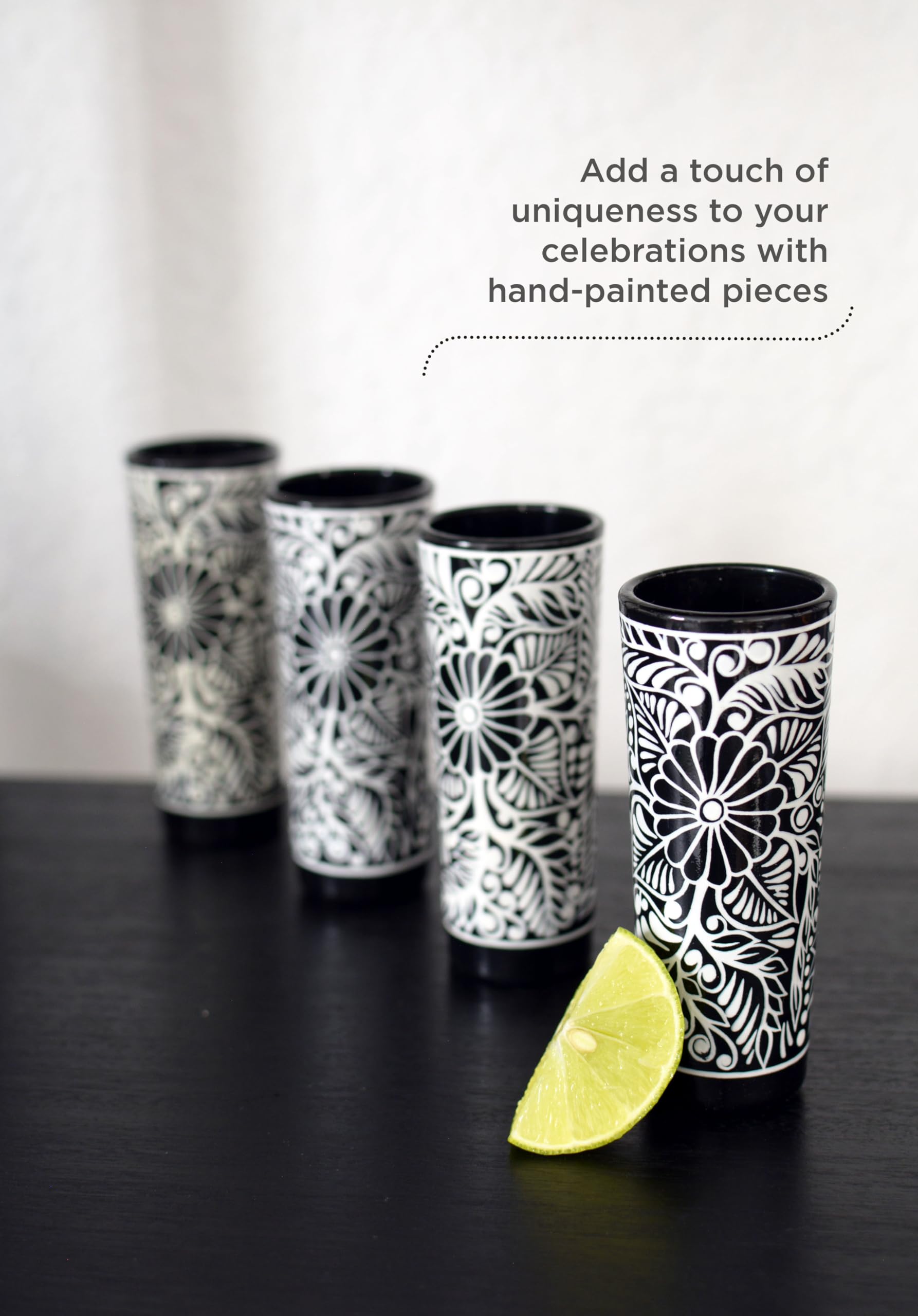 Decorative Mexican sombrero accessory with the set