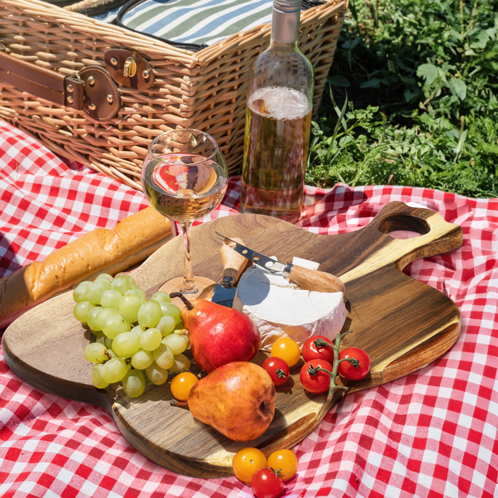 Mezchi Acacia Wood platter with handle for easy transport to the table
