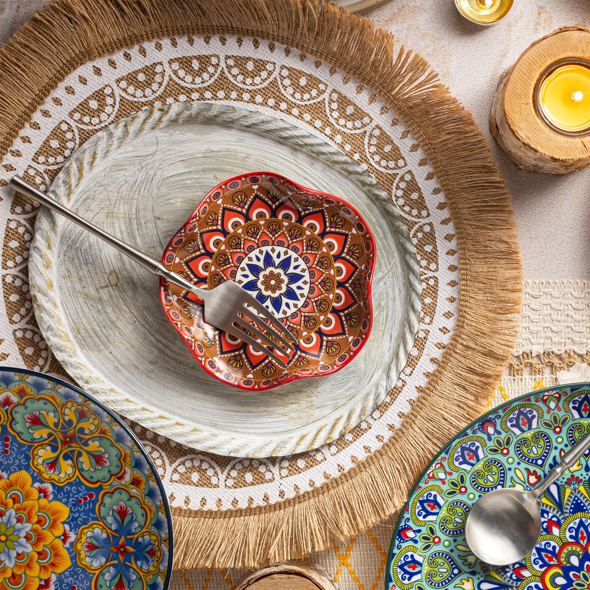 Miamolo Boho utensil rest adds artful charm to your dining counter.
